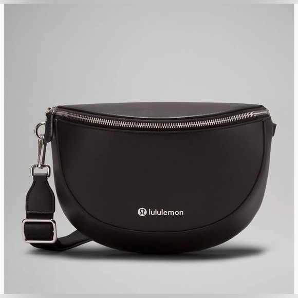 Lululemon Cactus Saddle Crossbody Bag 2L - Picture 1 of 11